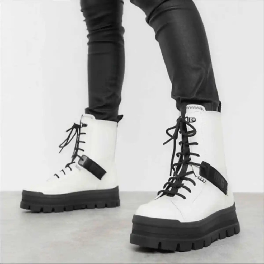 Brand new Ugg Sheena White Lace Up Combat Boots Platform